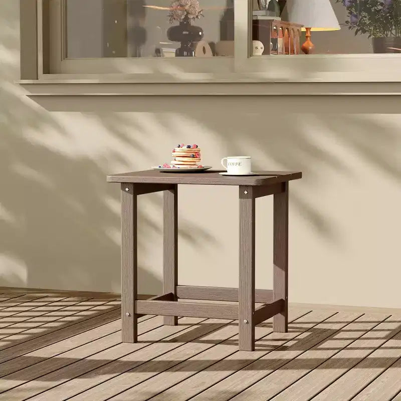 Table d'appoint d'extérieur carrée en PEHD, table de patio Adirondack durable pour la plage/véranda, résistante aux intempéries et facile à assembler
